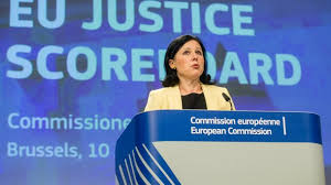 Eurokomisárka Jourová sa vyjadrila k dvojitej kvalite potravín